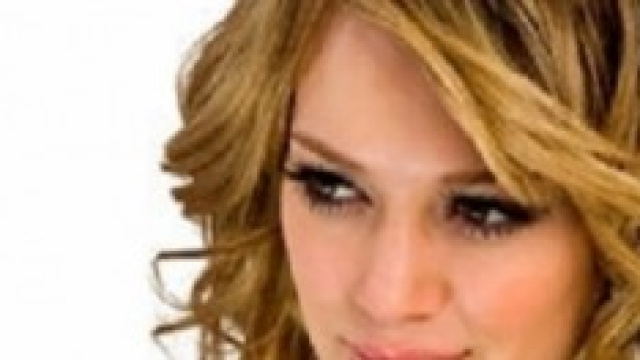 Capelli mossi per un viso ovale