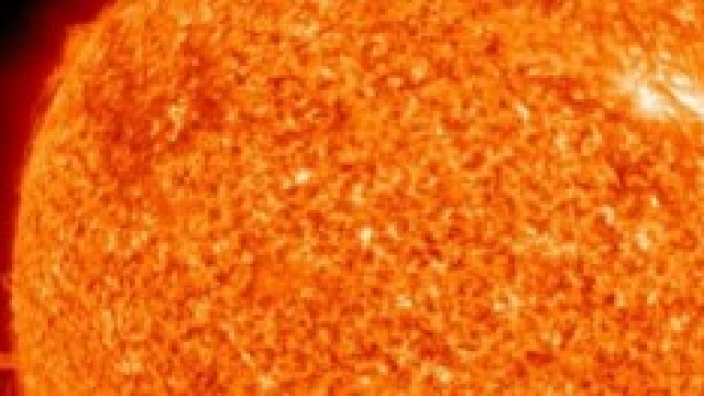 Super tempesta solare: allarme mondiale