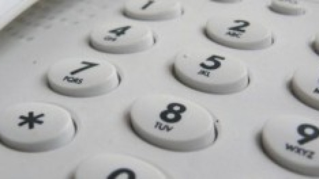 Telecom Italia: canone, scatto alla risposta  