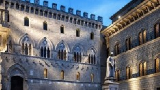 lo storico Palazzo Sansedoni