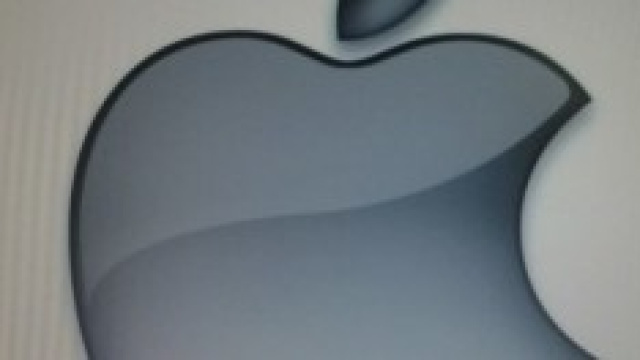 Apple contestata per album omaggio degli U2