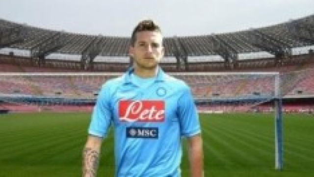 Mertens, autore di una doppietta contro lo Sparta