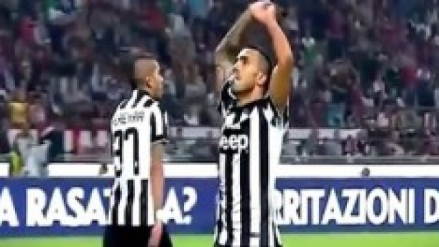 Fantacalcio Serie A, Milan-Juventus: Tevez esulta