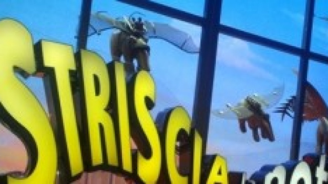 Programmi tv 22/9/2014: ritorna Striscia 