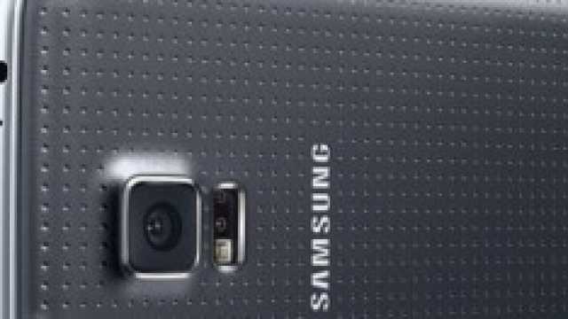 Galaxy S5 e S5 mini prezzo basso e uscita Alpha