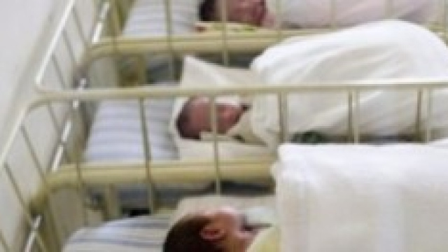 passo avanti verso il doppio cognome per i figli