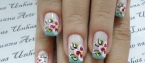 Esmaltes, decoração, películas... Unhas