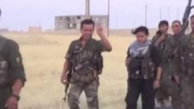 Continua attacco dell'Isis all'enclave di Kobane
