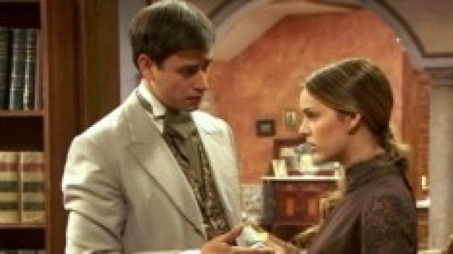 Soledad deve resistere alle avances di Olmo.