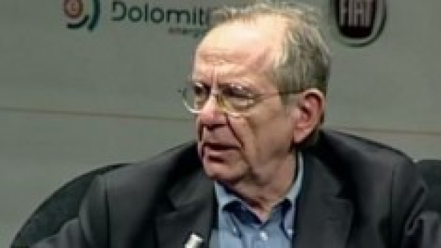 Riforme governo Renzi 2014, Jobs Act e Mef: Padoan