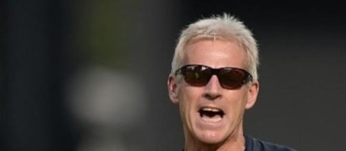 Moores wants more exciting cricket from England