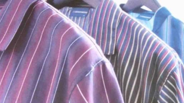 Una serie di pigiami esposti