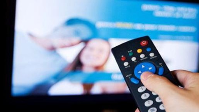 Programmi Tv di stasera Rai e Mediaset, 15 gennaio