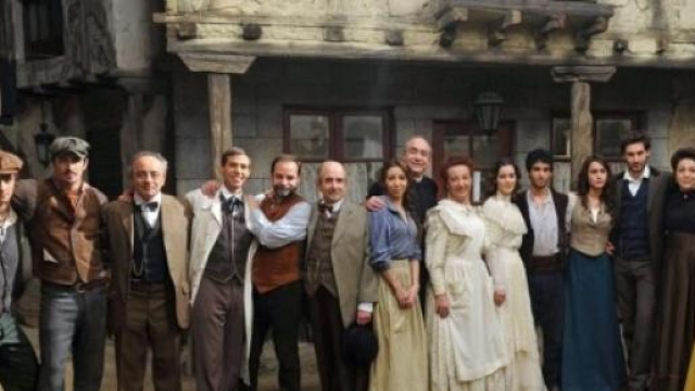 L'intero cast della soap Il Segreto