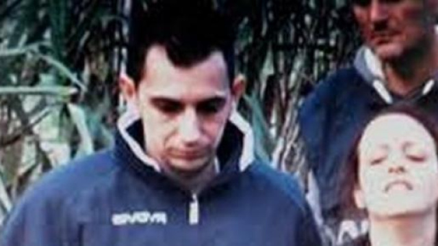 Omicidio Loris: "Veronica aveva un complice". 