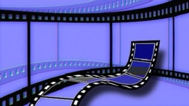 A febbraio esce "Cinquanta sfumature di grigio"