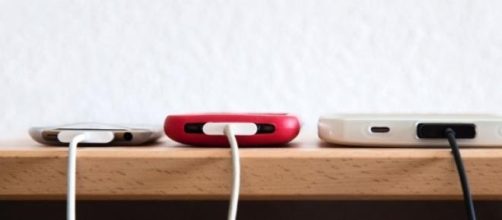 Evita la carga dem&aacute;s en tu smartphone