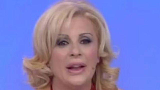 U&D: lite furiosa tra Tina e Salvatore