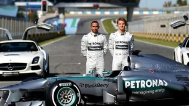 La Mercedes F1 W06 Hybrid