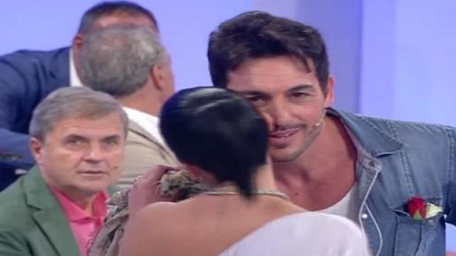 Replica Uomini e donne del 22 gennaio