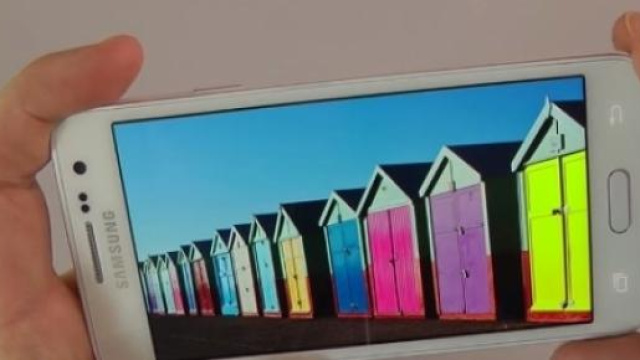 Il nuovo Samsung Galaxy A3 in vendita da Unieuro. 