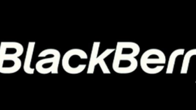 iPhone 6 vs Galaxy S5 e Passport: i prezzi web