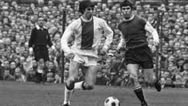 Ajax-Feyenoord, la classica del calcio olandese