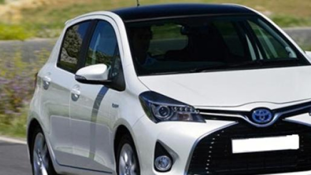 Nuova Toyota Yaris Hybrid