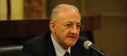 Vincenzo De Luca è ancora il sindaco di Salerno, il Tar sospende la legge Severino