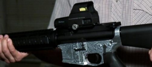 Ghost Gunner permitir&aacute; hacer armas en casa 