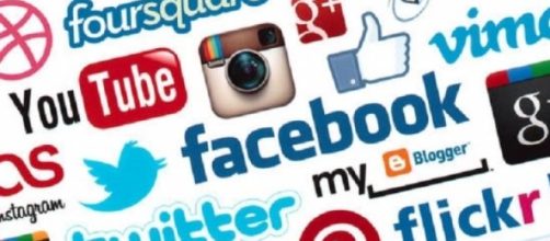 &iquest;Las redes sociales son hobbies o adicciones?