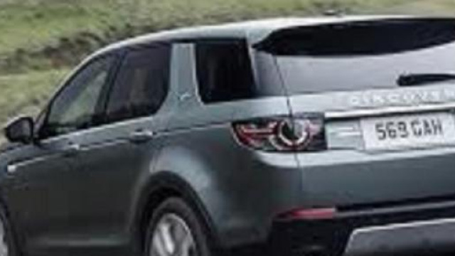 Land Rover Discovery Sport:  arriva a marzo 