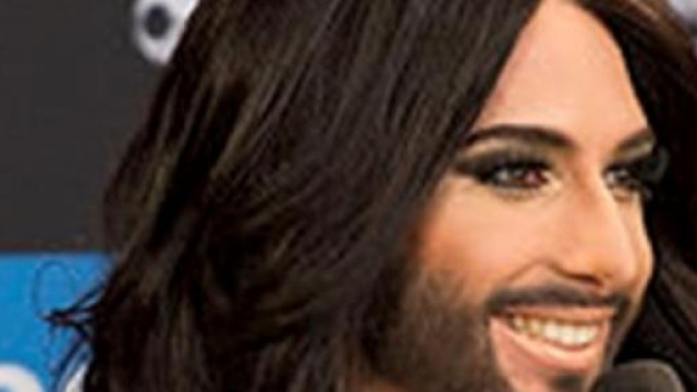 Sanremo 2015 Conchita Wurst  e Charlize Theron