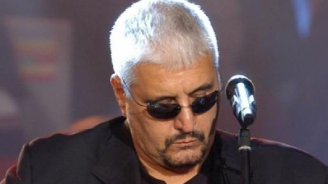 Pino Daniele cantautore napoletano.