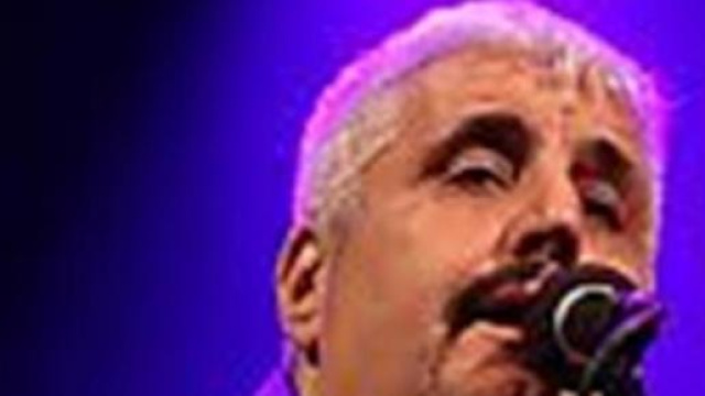 Pino Daniele, chiusa prima la camera ardente.