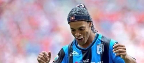 Ronaldinho se acab&oacute; la fiesta y regres&oacute; a trabajar