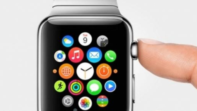 Il nuovo dispostivo Apple Watch 