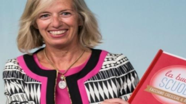 Nella foto: il Ministro dell'Istruzione Giannini