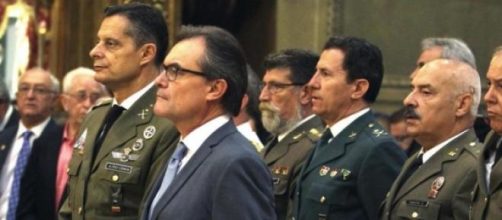 La ANC perfila el Ej&eacute;rcito catal&aacute;n