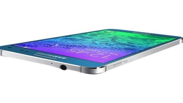 Prezzi Samsung Galaxy Alpha all'8 gennaio