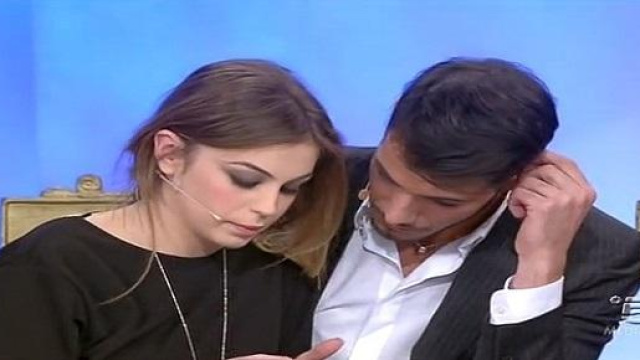 Replica Uomini e donne del 9 gennaio