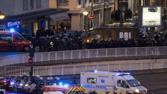 Finisce l'assedio dei tre killers di Parigi