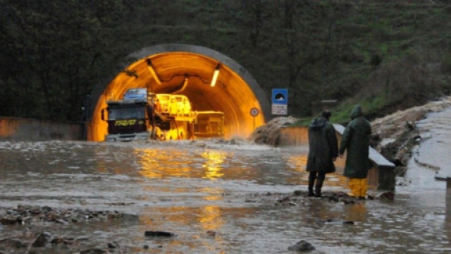 Sardegna ancora sott'acqua, tanti i danni