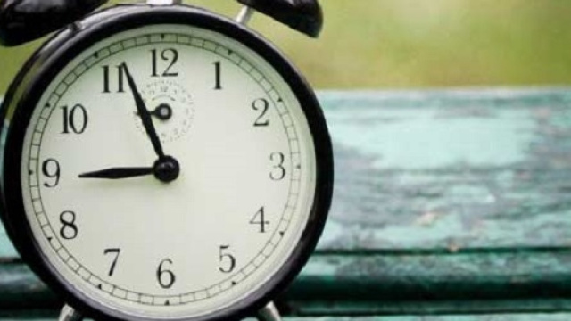 Cambio ora ottobre 2015: solare o legale?