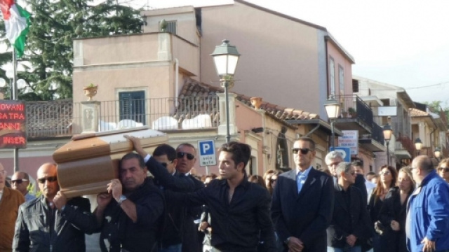 Si sono svolti ieri i funerali di Giordana.