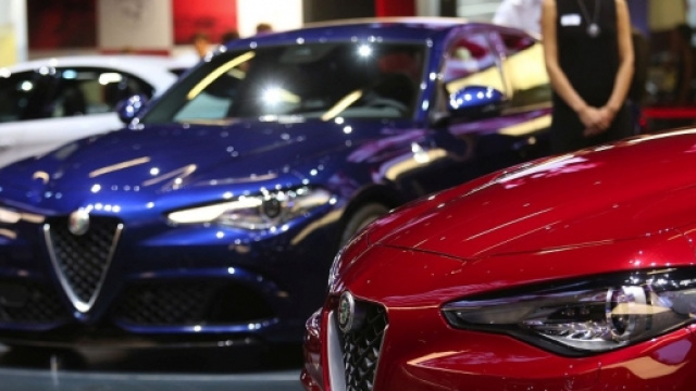 Alfa Romeo Giulia: disponibile in 7 colorazioni