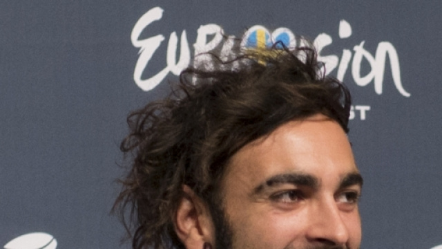 Bambino si sveglia dal coma grazie a Mengoni