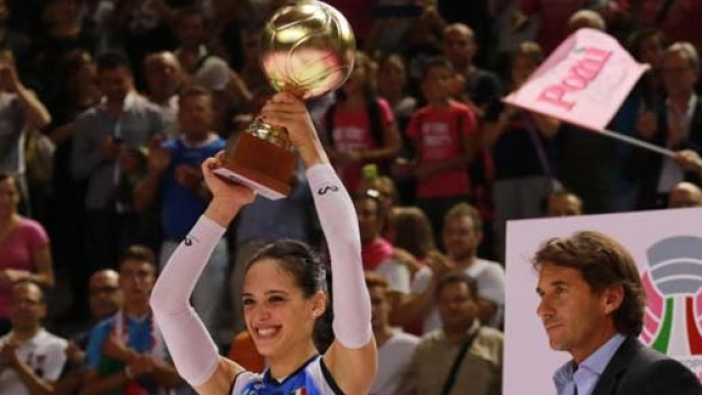 Il libero Imma Sirressi, MVP della Supercoppa.