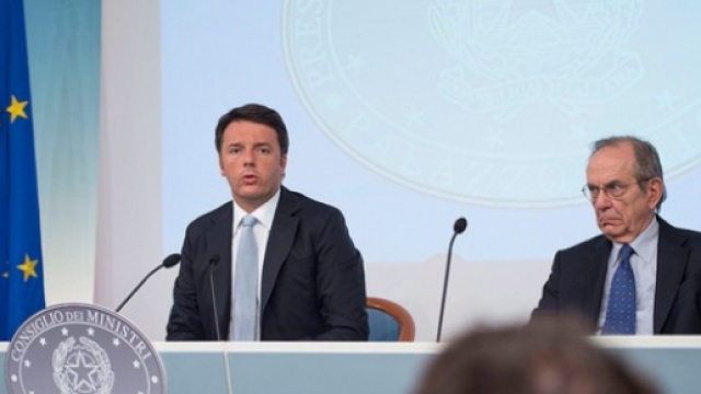 Legeg di Stabilit&agrave; e pensioni, Renzi e Padoan