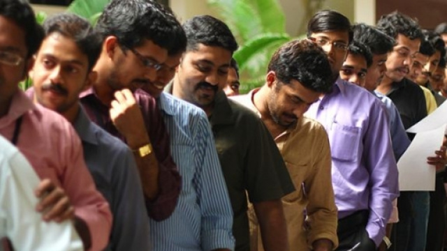 2.3 milioni di domande per un posto di lavoro